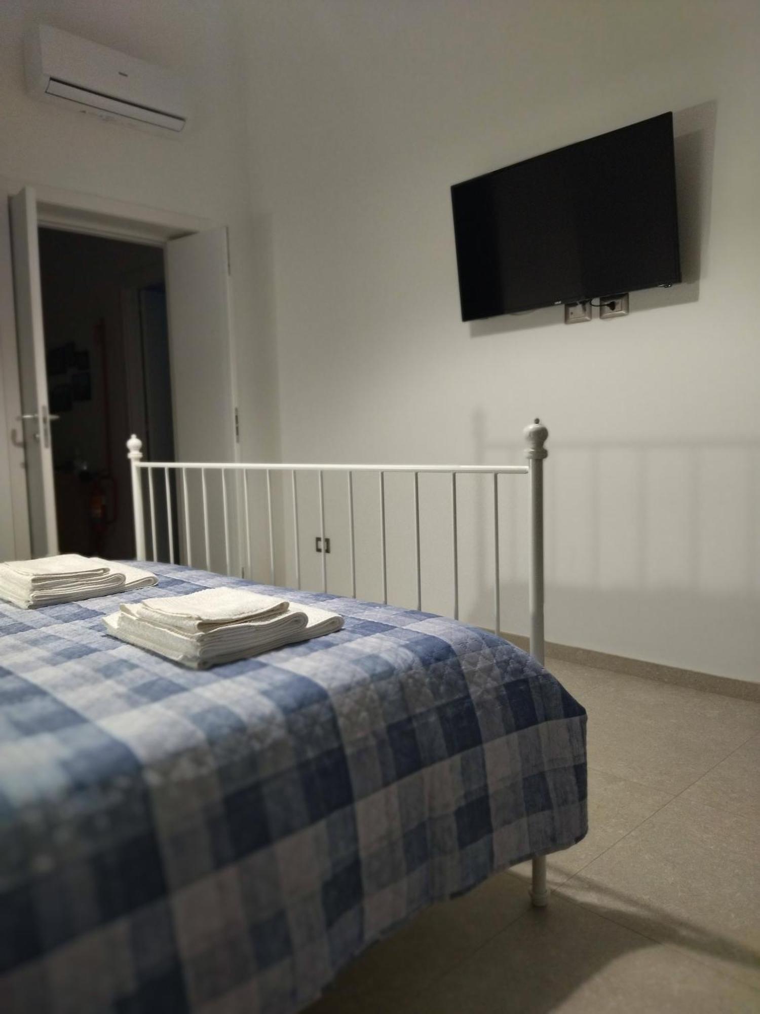 Putignani 210 Apartment Бари Экстерьер фото